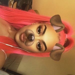 Meet your Posher, Pink